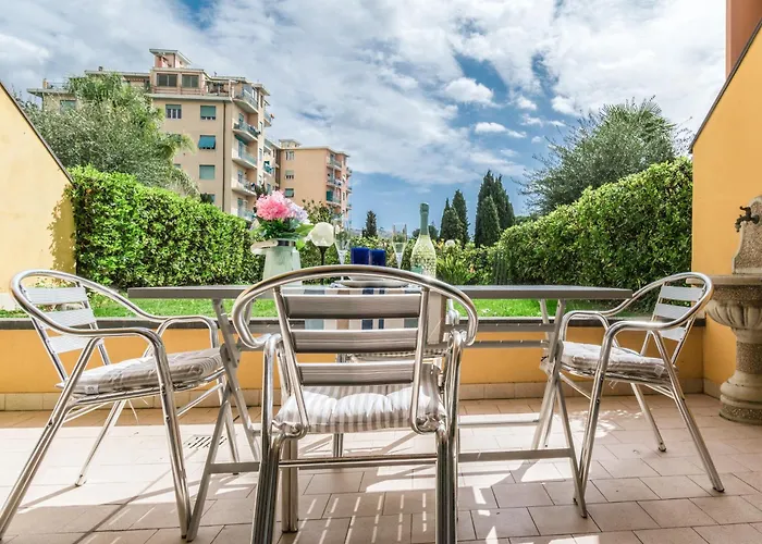 Elegante Appartamento Con Piscina - Wi-Fi & Box Privato