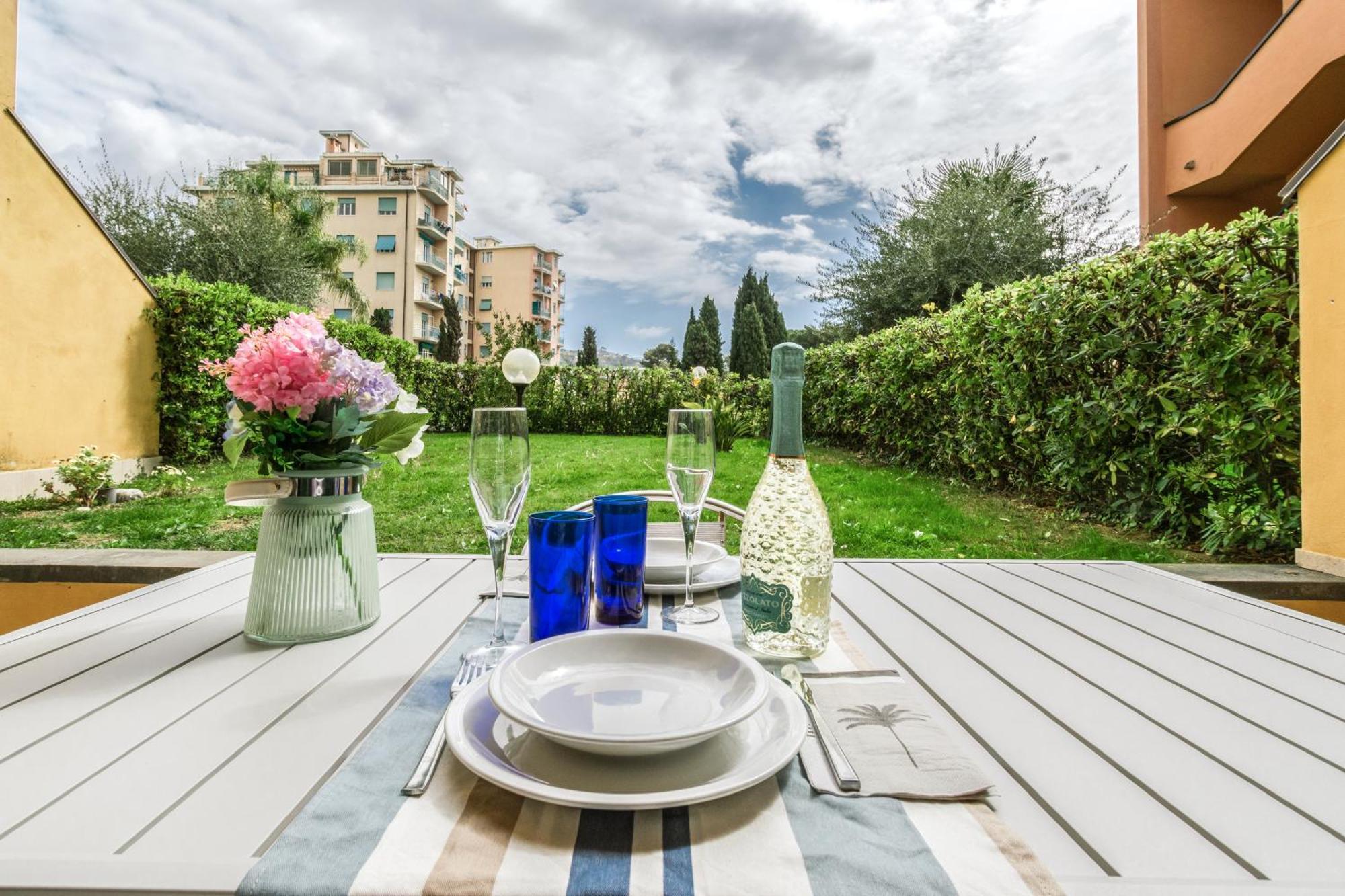 Apartment Elegante Con Piscina - Wi-fi & Box Privato Sanremo